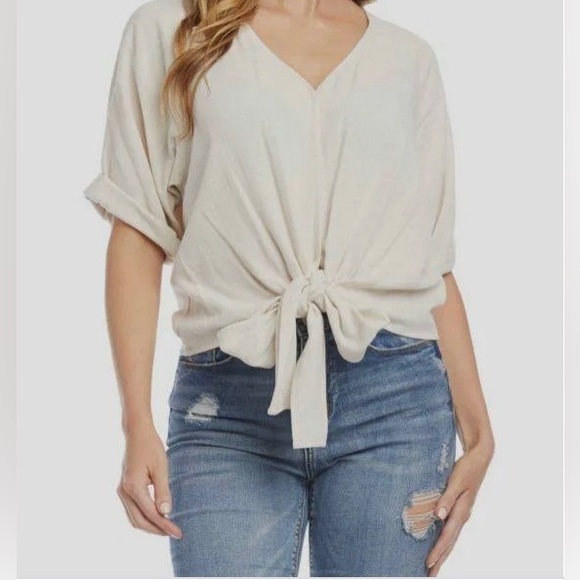 Karen Kane Toe Front Linen Top - Picture 1 of 7